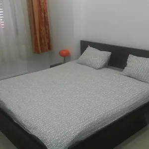 Lucy Apartament