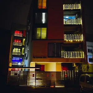 Center With Terrace Apartament